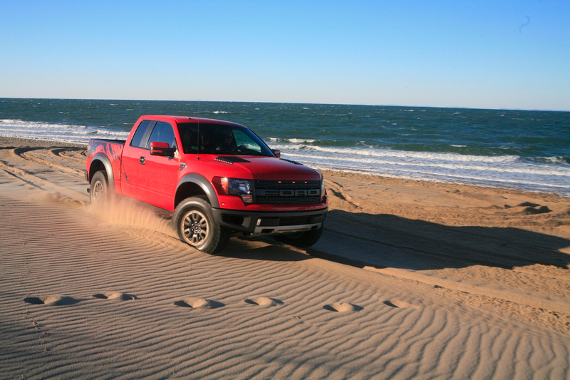 Illustration for article titled Hooning The Ford Raptor